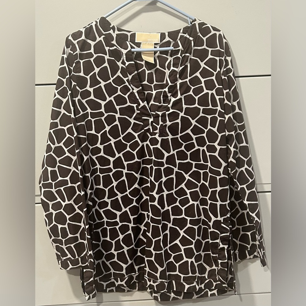 Michael Kors giraffe print top